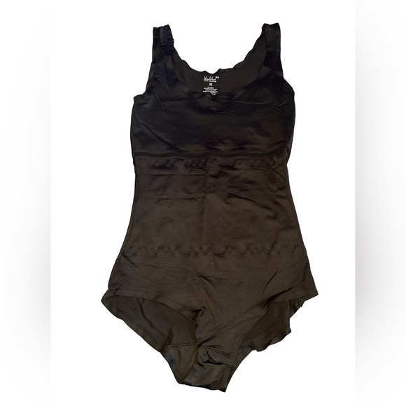 UnderWhere? Luxury Black Body Shaper Bodysuit | Size Medium | NWOT - Picture 1 of 8